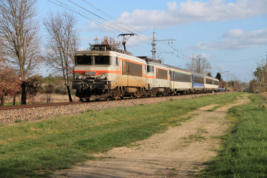 923134 (a): :1923x1280